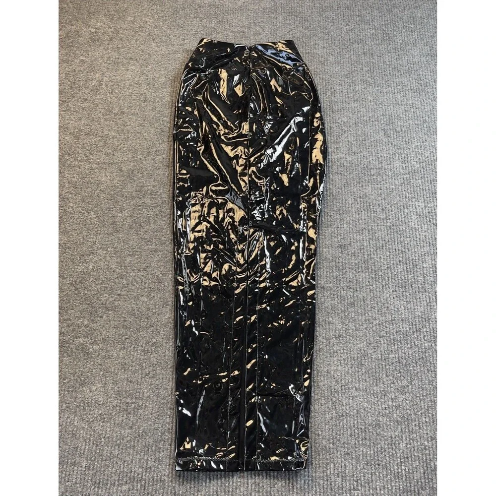 SKIMS Size XXS Patent Faux Leather Swim Skirt Black Onyx CU-SKT-3656 2XS NEW